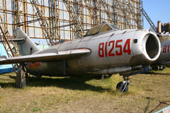 81254 Shenyang J-5