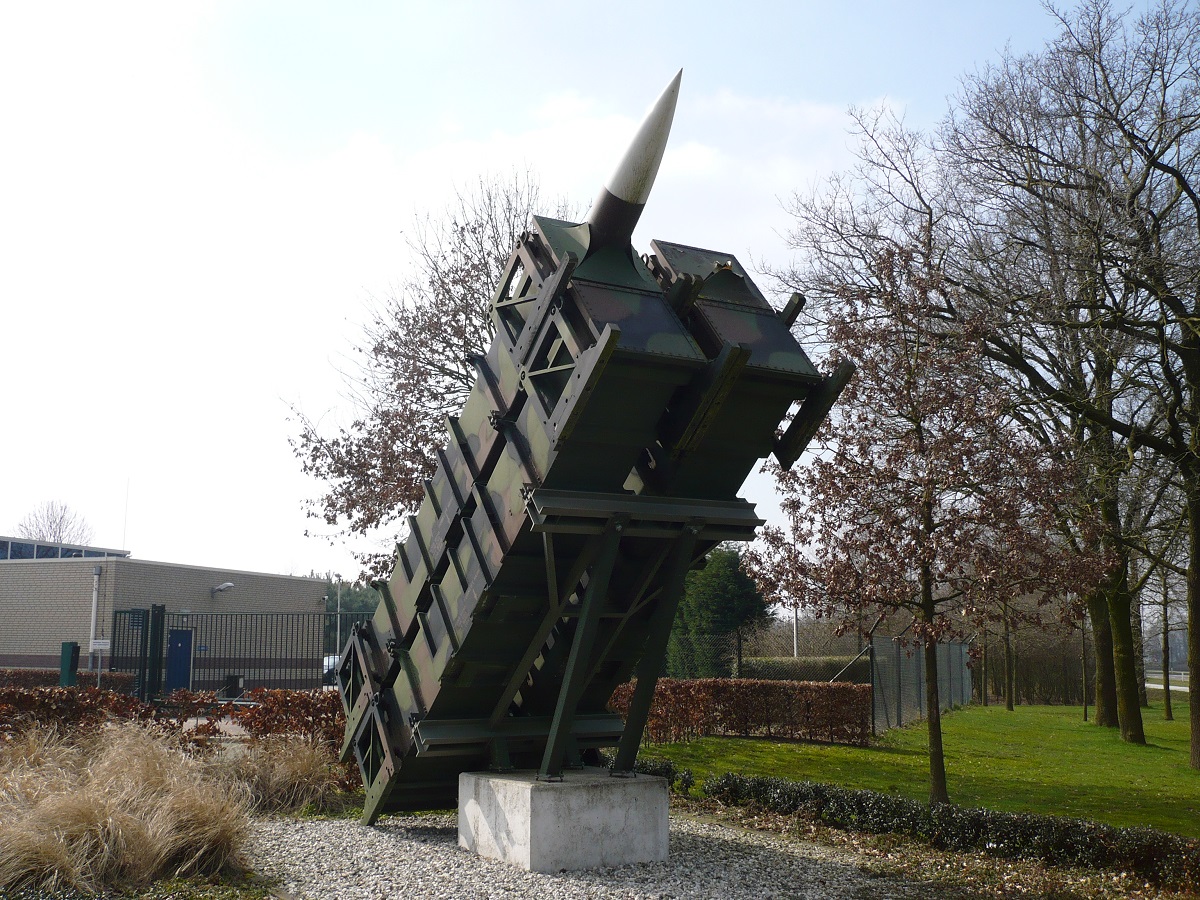 Patriot Launcher Gate Guard Luitenant-Generaal Bestkazerne, Vredepeel