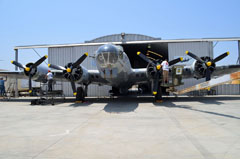 44-06393/Y-1 Boeing B-17G Flying Fortress
