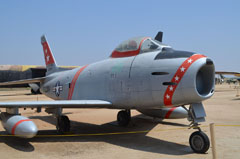 53-1304/FU-304 North American F-86H Sabre